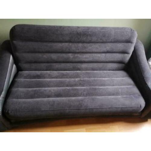 Intex slaapbank/ luchtbed opblaasbaar 193x 221 x 66 cm NIEUW