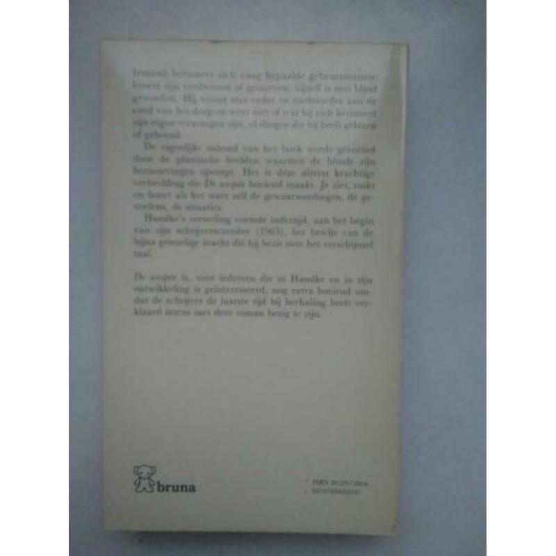 De wespen van Peter handke