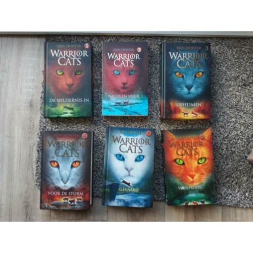 Erin Hunter - WARRIOR CATS serie 1 (compleet)