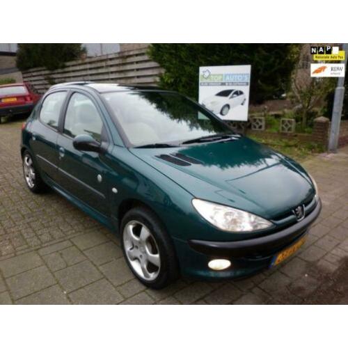 Peugeot 206 1.6 Roland Garros met panoramadak elektrische+nw