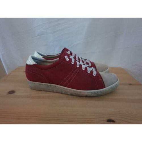 Durea sneakers maat 41.5 (7.5) H