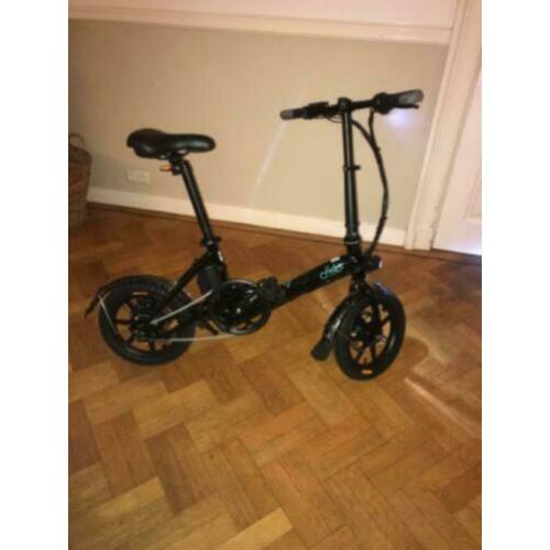 Elektrische fietsen deels opvouwbaar (Nieuw)