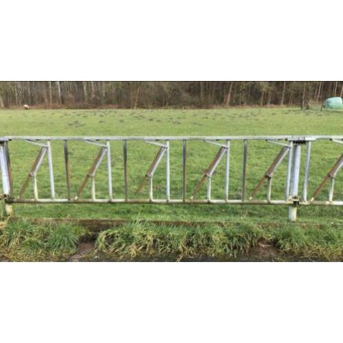 3x Voerhekken 320cm en andere landhekken