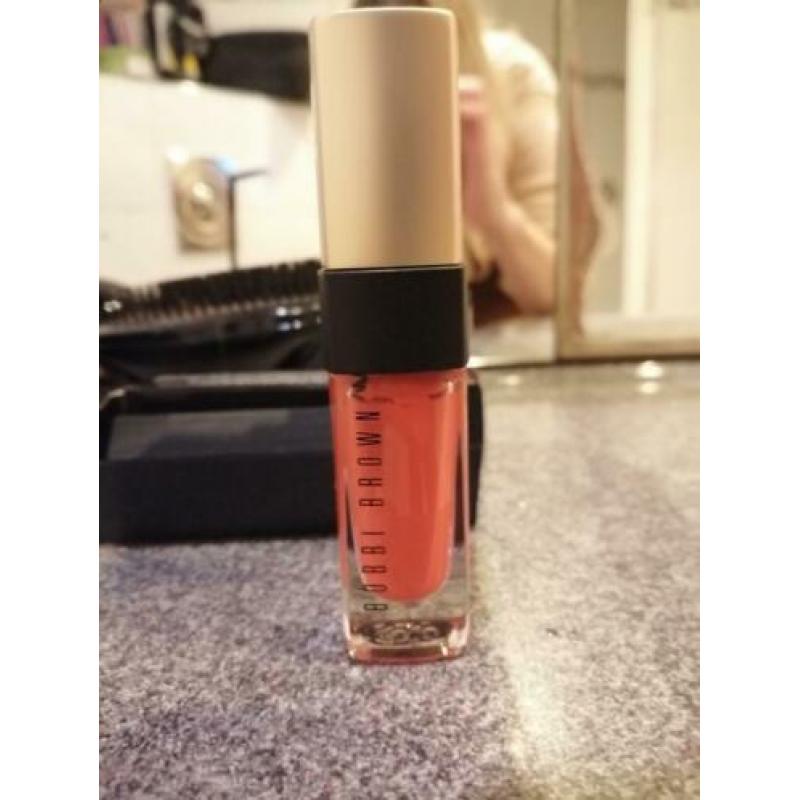 Bobbi Brown matte liquid lipstick