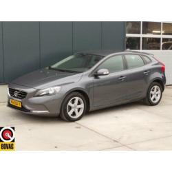 Volvo V40 1.6 T3 KINETICINTRO LINE. . (bj 2012)
