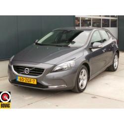 Volvo V40 1.6 T3 KINETICINTRO LINE. . (bj 2012)