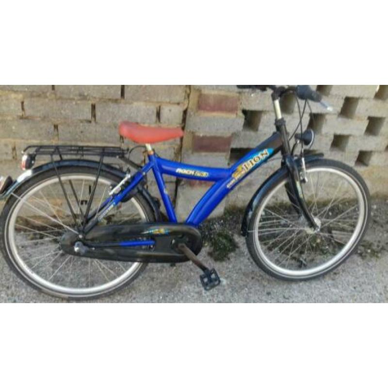 te koop aangeboden diverse jongensfietsen