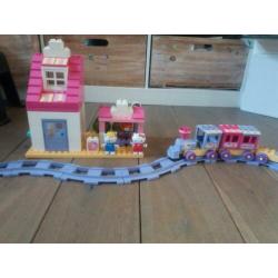 * Nog heel mooi treinspoor van duplo *