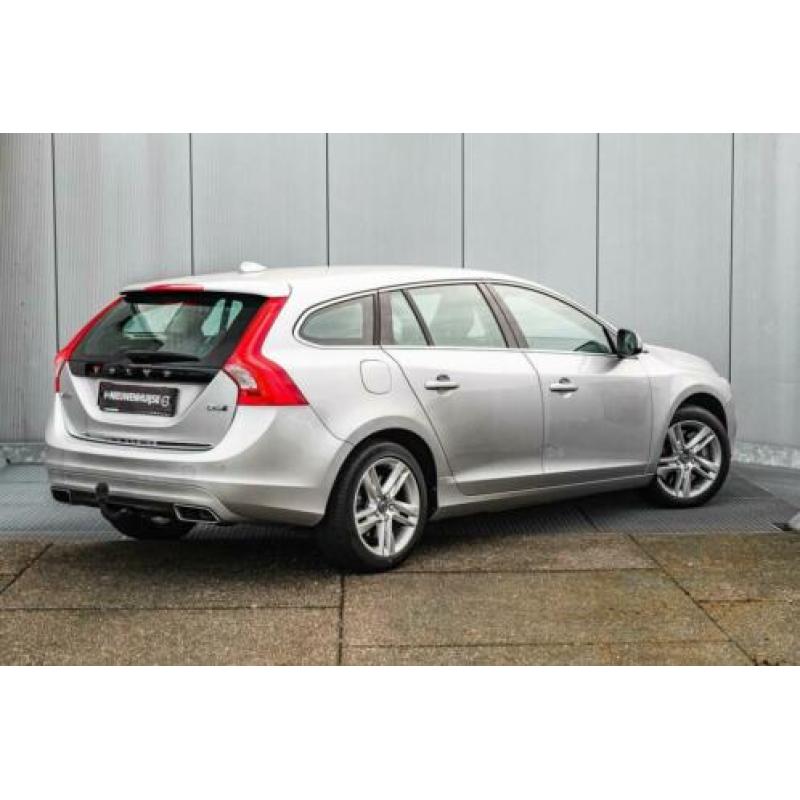 Volvo V60 D6 288pk AWD Aut. Twin Engine Summum | Trekhaak af