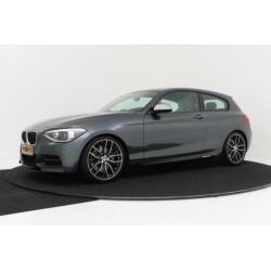 BMW 1-serie M135i | Org NL | Dealer onderhouden | 19 inch!