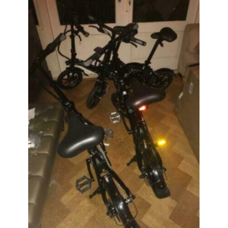 Elektrische fietsen deels opvouwbaar (Nieuw)