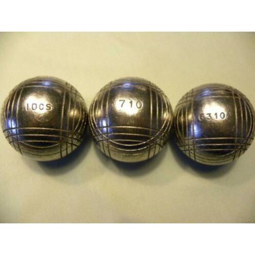 JEU DE BOULES/PETANQUES SETS div. maten en gewichten