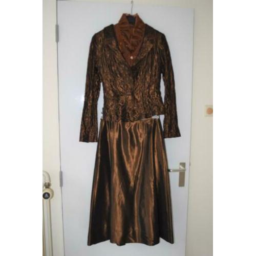3 delig ensemble: blouse, jasje en rok, Rafelli, koper/zalm