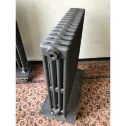 gietijzeren radiator art deco 14