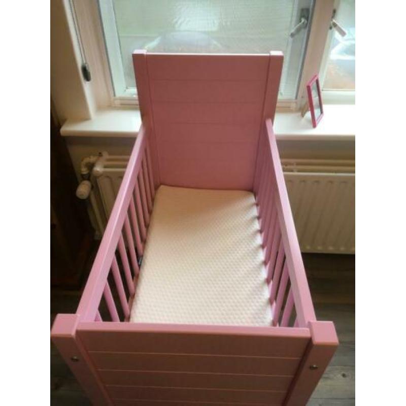 Prenatal basis wieg roze Aerosleep matras