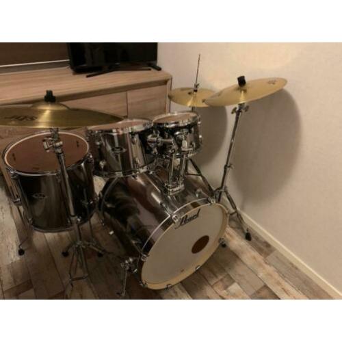 Pearl Drumstel, incl kruk en drumstokken