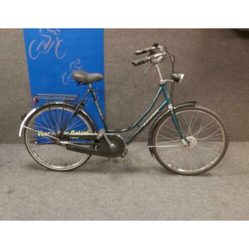 diverse gebruikte damesfietsen Bike Shop Eindhoven