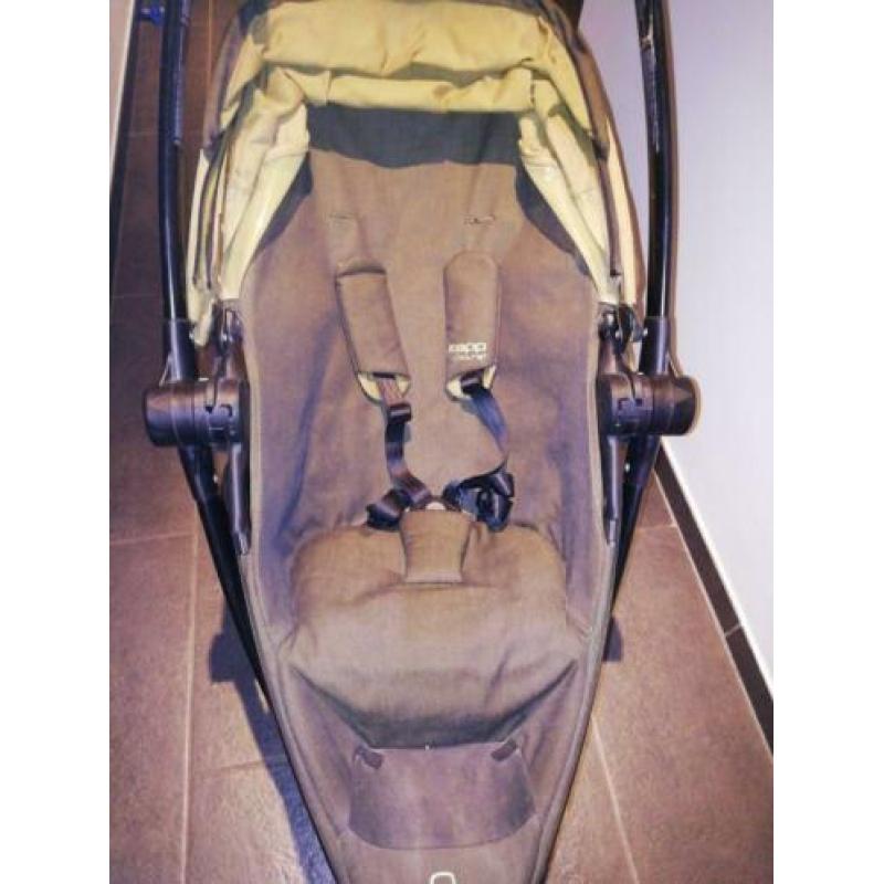 Quinny zapp xtra 2 / incl adapers maxi cosi