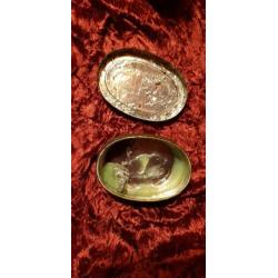 2 yardley blikjes