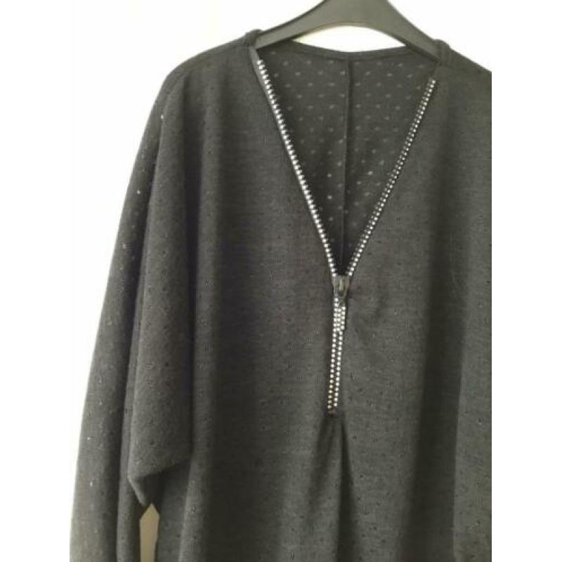 Tuniek 44/46