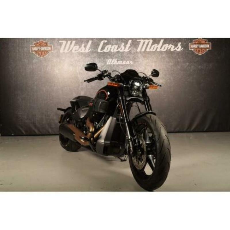 Harley-Davidson FXDRS 114