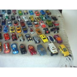 120 Hot Wheels wij ruimen op
