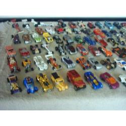 120 Hot Wheels wij ruimen op