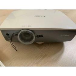 Canon Xeed SX80 Mark II Beamer
