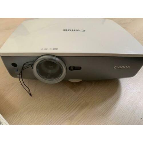 Canon Xeed SX80 Mark II Beamer