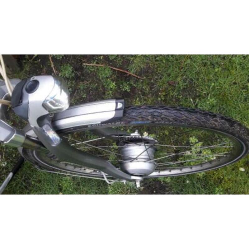 Gazelle orange ebike 28 inc 8 versn frame maat 53