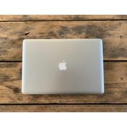 Apple MacBook Pro 15" (2012) - QuadCore i7 - Snelle SSD