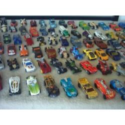 120 Hot Wheels wij ruimen op