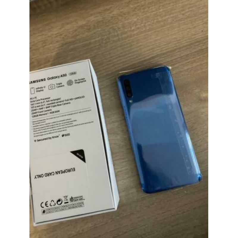 Samsung galaxy A50 coral bleu