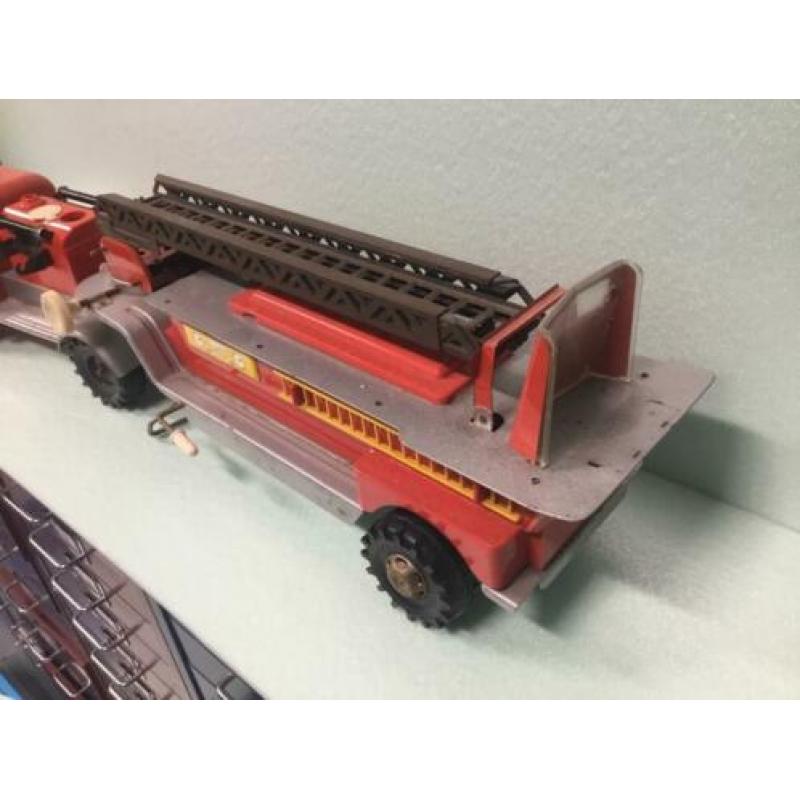Gama grote Blikken brandweerwagen ladder wagen mooie staat