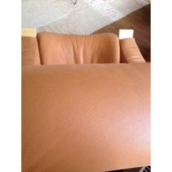 Mooie leren lederen handgemaakte zetel fauteuil Nelo cognac