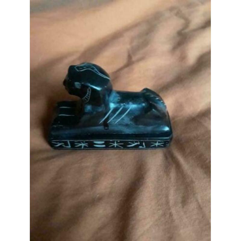 aanbieding 1 klein egyptisch beeld sfinx 8,5 / 6 / 2,5 cm
