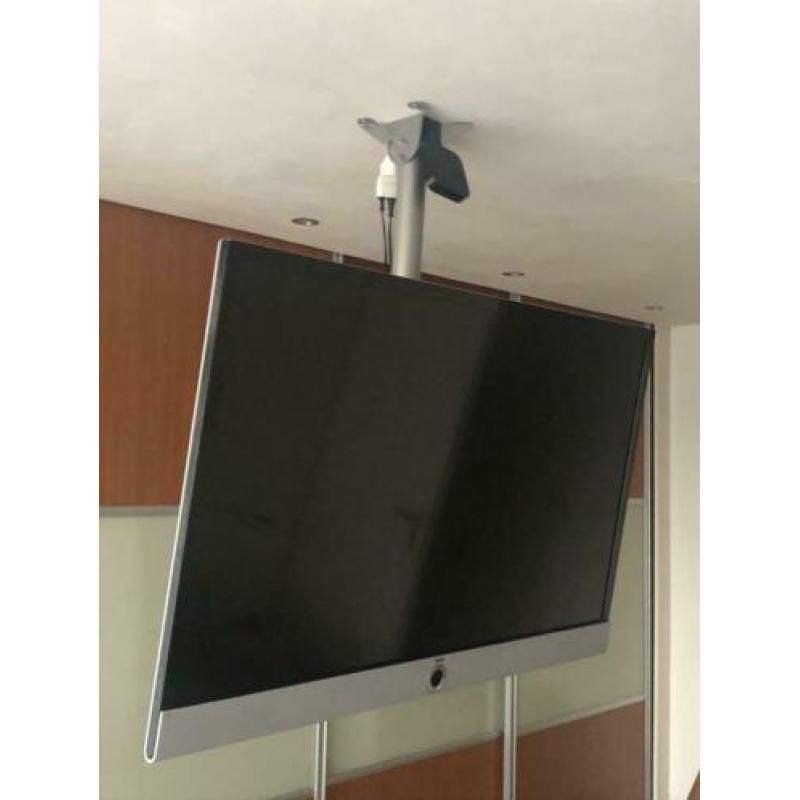 Flatscreen 3D scherm Loewe Connect 46 zilver wandmodel