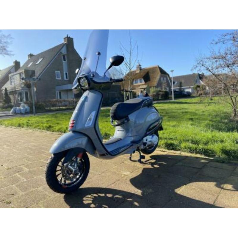 Vespa sprint iget snor 2150km 08/2018 1e eigenaar