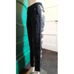Gave broek van NU Denmark, maat S