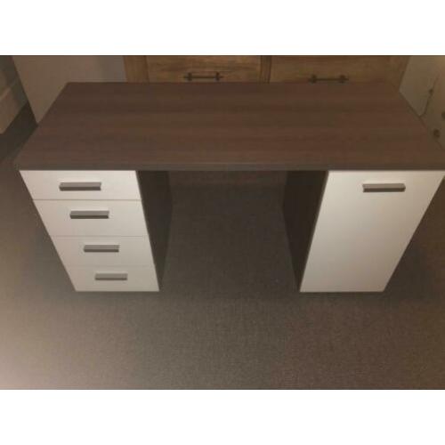 Modern Bureau