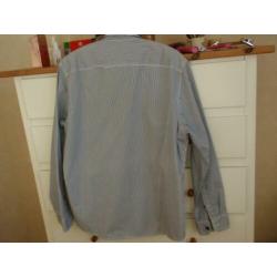 Wit met blauw gestreepte blouse maat L
