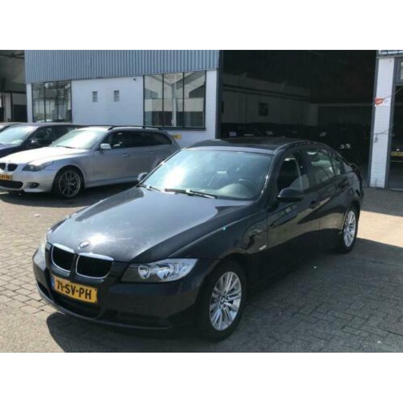 BMW 3-serie 318i Climate/ Cruise/ Leer/ 4x el.raam/ NAP/ APK