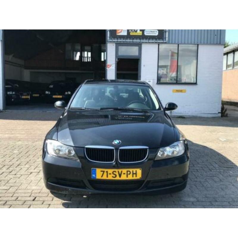 BMW 3-serie 318i Climate/ Cruise/ Leer/ 4x el.raam/ NAP/ APK