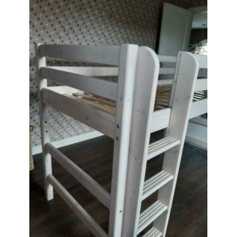 Te koop hoogslaper white wash