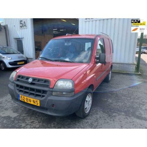 Fiat Doblò Cargo 1.9D / Bj 2004 / Schuifdeur / NAP