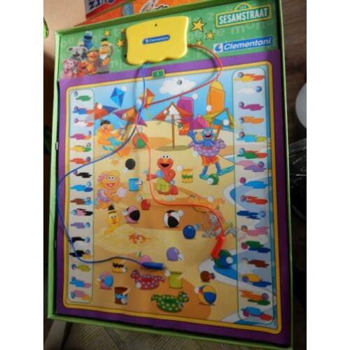 Bijna Nw. Interactieve Quiz Van Sesamstraat Met Bert & Ernie