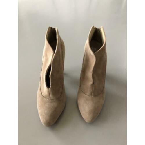 Suède pumps