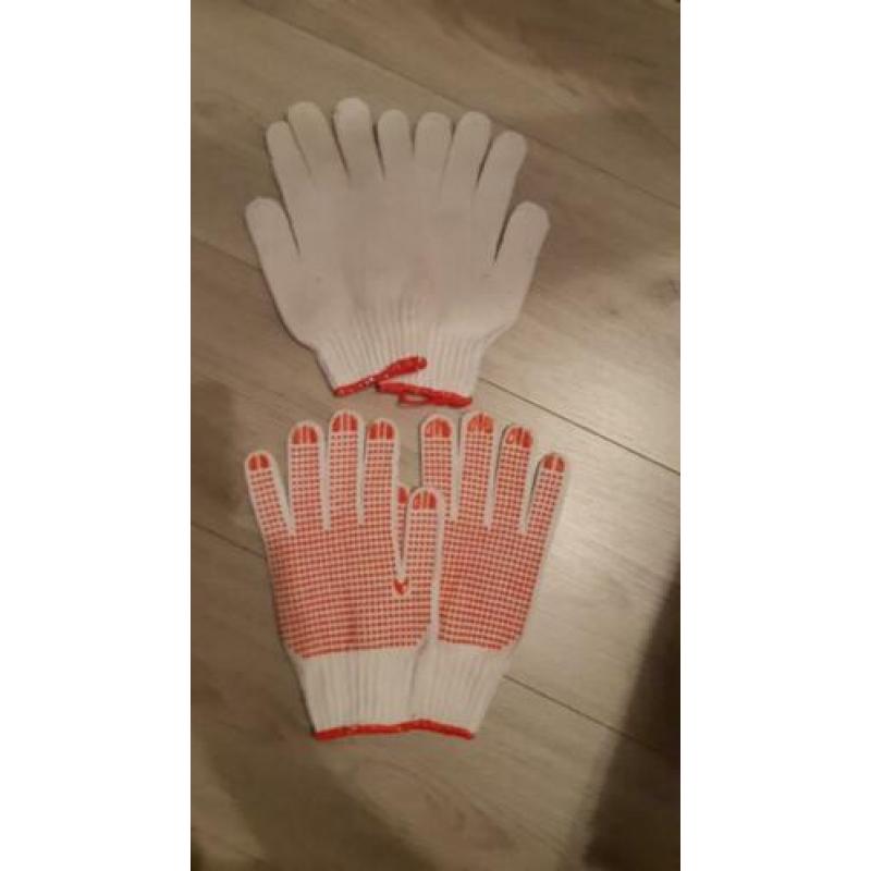 partij werkhandschoenen. {{ MOET WEG }}