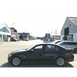 BMW 3-serie 318i Climate/ Cruise/ Leer/ 4x el.raam/ NAP/ APK