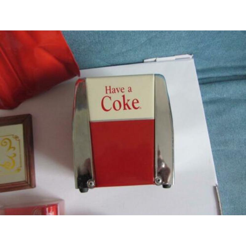 coca cola reclame 8 verschillende artikelen.